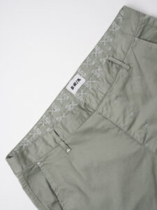 BERNA Pantalone chinos in cotone leggero 243217 Salvia (6)