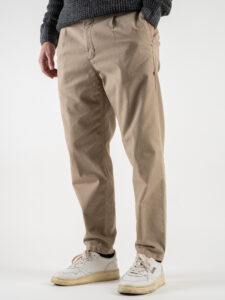 BERNA Pantalone in cotone lavorato con pences 233193 Coloniale (3)