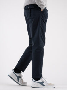BERNA Pantalone morbido in cotone con pences 2243437 Blu (2)