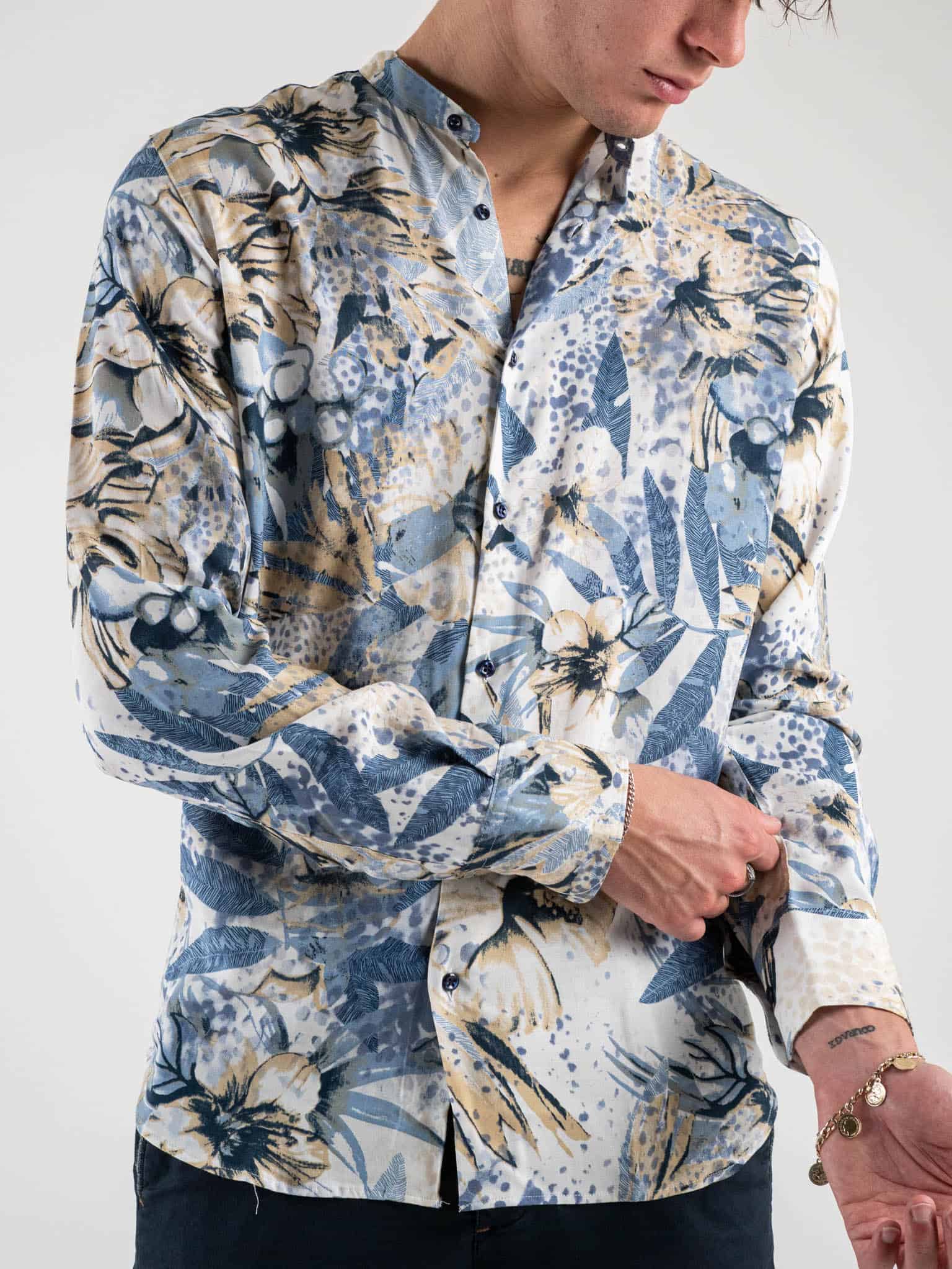 ESTASI Camicia coreana in viscosa fantasia floreale RIMINI Panna