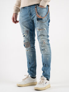 GIANNI LUPO Jeans REGULAR con rotture, patch e schizzi colorati GL165F (2)