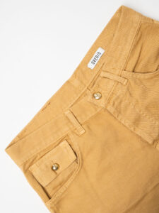 OVER-D Pantalone con tasconi e dettagli oro OE1S2S4P53 Biscotto (8)