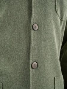 V2 Giacca in maglia leggera con collo alla coreana GUCO Pesto (3)