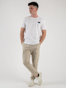 V2 T-shirt basica con pochette floreale TUPO Bianca (2)