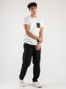 V2 T-shirt basica con taschino militare TUBI Bianca1
