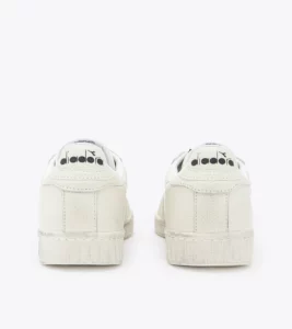 WHITE 3