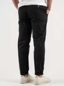 BERNA Pantalone chinos in cotone leggero 243217 Nero (1)