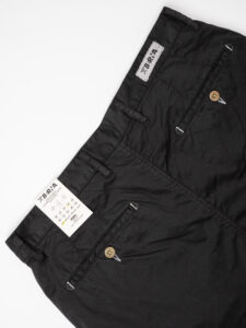 BERNA Pantalone chinos in cotone leggero 243217 Nero (6)