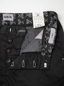 BERNA Pantalone chinos in cotone leggero 243217 Nero (7)