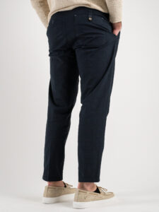 BERNA Pantalone cropped morbido con pinces in cotone leggero 243404 Blu (1)