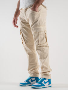 BERNA Pantalone tasconato in cotone leggero 243001 Panna (4)