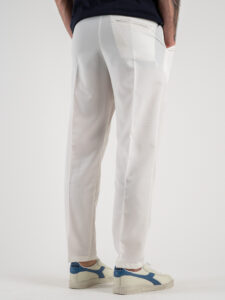 ESTASI Pantalone chino leggero e morbido con elastico e bottone in vita BARCELLONA EST Panna (6)