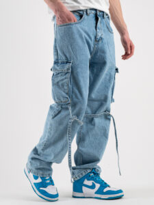 Jeans con lacci e tasconi laterali ZARA Azzurro (3)