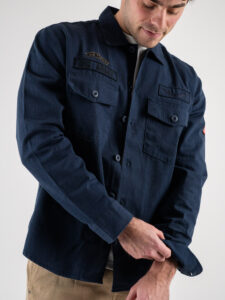 ONLY&SONS Camicia sportiva con patch militari FLY 22029629 Mood Indigo (4)