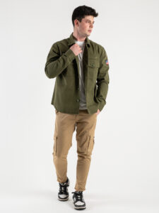 ONLY&SONS Camicia sportiva con patch militari FLY 22029629 Winter Moss (2)