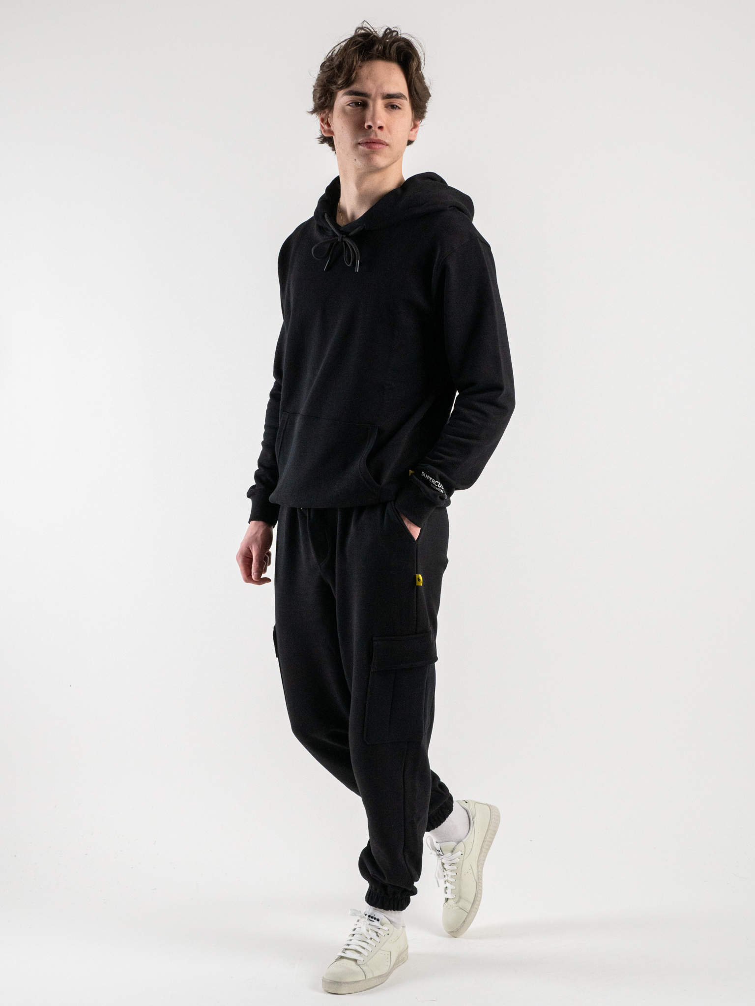SUPERCULTURE Pantalone tuta leggero con polsini e tasconi laterali