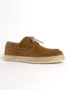 V2 Scarpa modello barca in camoscio con lacci in corda beige MOCRD Cuoio3