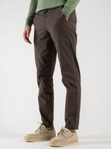 BERNA Pantalone chinos in misto lino 243409 Moro (2)