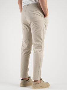 ESTASI Pantalone chino leggero con pinces ed elastico in vita BECKHAM EST Off White (1)