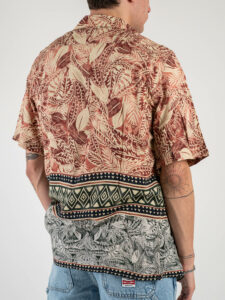 OVER-D Camicia viscosa a MM in fantasia con collo bowling OE1S2S4C01 Terra Bruciata (5)