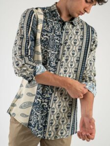 OVER-D Camicia viscosa con collo francese in fantasia OE1S2S4C05 Nera (3)