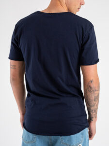 BLACK SUNDAY T-shirt basica in cotone a taglio vivo con fondo stondato DNP005 Blu (1)
