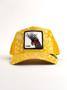 GOORIN BROS Cappellino giallo limited edition stampato con patch in pelle bianca stampa PUNK (2)