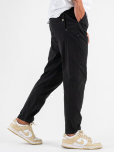 BERNA Pantalaccio in misto lino 243403 Nero (5)