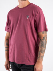 ONLY&SONS T-shirt regular con piccola stampa ricamata ABE 22030582 Maroon (3)