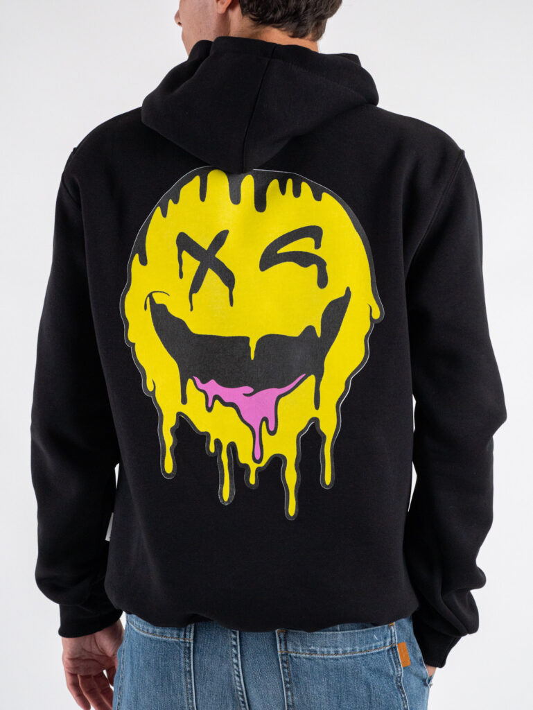 BERNA Felpa con cappuccio e stampa fronte retro SMILE Nera Prezzo 72 00 Estasi Fashion