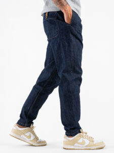 BERNA Jeans senza rotture con pences 246227 Blu (5)