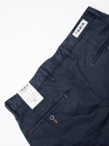 BERNA Pantalone chinos in cotone 246225 Blu (7)