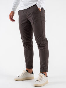 BERNA Pantalone chinos in cotone 246225 Castagna (1)