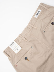 BERNA Pantalone chinos in cotone 246225 Coloniale (1)