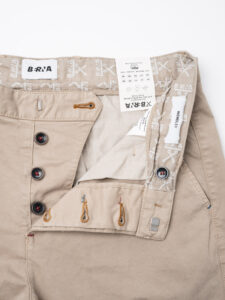 BERNA Pantalone chinos in cotone 246225 Coloniale (8)