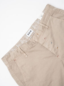 BERNA Pantalone chinos in cotone 246225 Coloniale (9)
