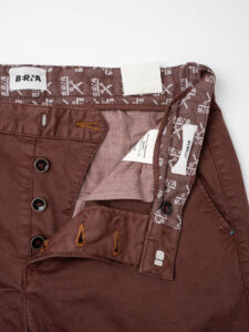 BERNA Pantalone chinos in cotone 246225 Paprica (2)
