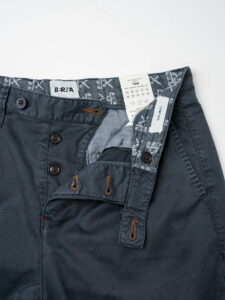 BERNA Pantalone cropped morbido con pinces 246097 Grafite (8)
