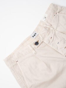 BERNA Pantalone cropped morbido con pinces 246097 Panna (2)