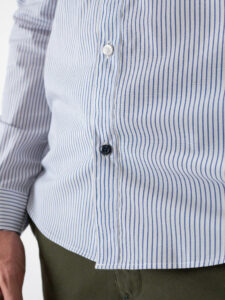 BL.11 Camicia in cotone con colletto e riga a bastoncino 42310430 Azzurro (5)