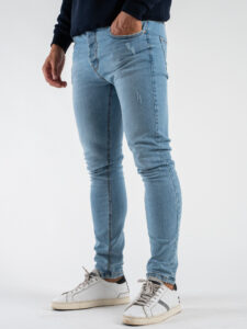 BL11 Jeans vestibilità slim fit con piccole graffiature 05BL Azzurro Chiaro (5)