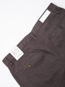 BL11 Pantalone chinos basico autunnoinverno BISIO Castagna (2)