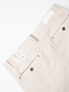 BL11 Pantalone chinos basico autunnoinverno BISIO Panna (1)