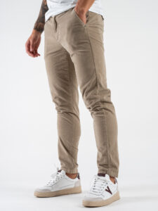 BL11 Pantalone chinos basico in velluto BRIGNANO Coloniale (4)