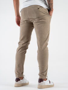 BL11 Pantalone chinos basico in velluto BRIGNANO Coloniale (7)