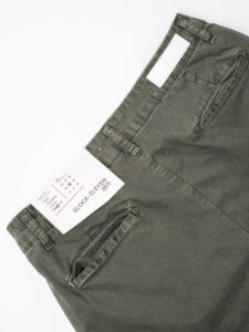 BL11 Pantalone cropped con pinces CALLEJON Verde (1)