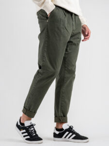 BL11 Pantalone cropped con pinces CALLEJON Verde (5)