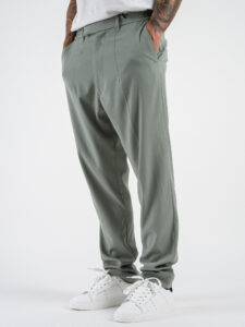IMPERIAL Pantalone da abito con gamba lunga, morbida ed elastico in vita P5441P4929 Salvia (5)