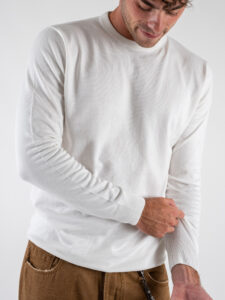 OVER-D Maglione girocollo basico M01 Panna (4)
