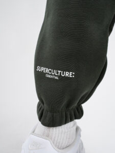 SUPERCULTURE Pantalone tuta con polsini e tasconi laterali POSER-Z Verde Militare (1)